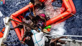 Migrant crisis: Shipwrecks ‘kill up to 700’ UN agency says