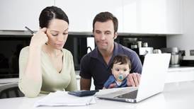 Single parents better off working part-time, says report