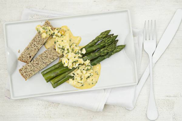 Buttered asparagus, crushed egg and chive dressing