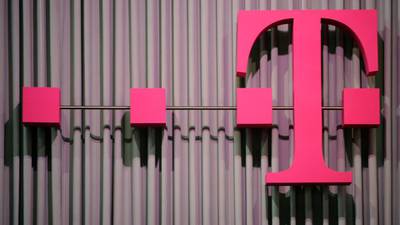 Deutsche Telekom rejects Iliad bid for US mobile business