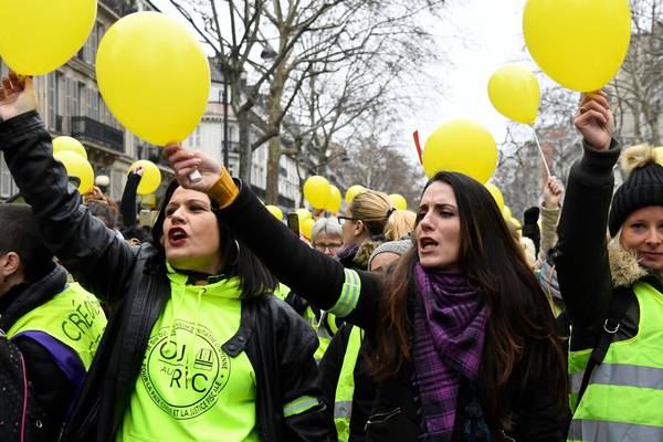 Yellow vests' reactionary and populist traits not just a French problem