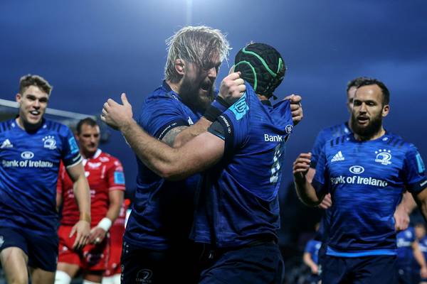 Leinster power past Scarlets to make it four wins from four