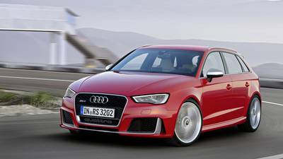 Audi RS3 powers in 367hp for the ultimate hot hatch