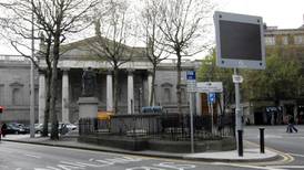 Directors pay at Bank of Ireland rises  2% but CEO takes a cut