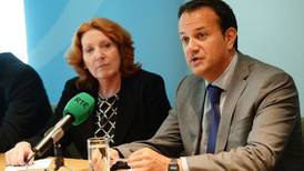 Enda Kenny should not set a departure date, says Varadkar