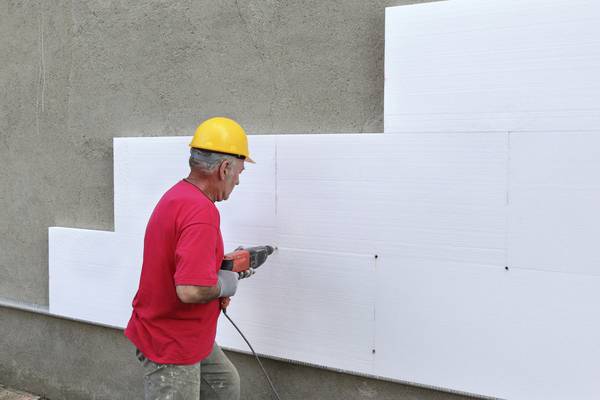 Builders face insulation ‘headache’ amid key chemical shortage