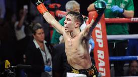 Michael Conlan keeps up unbeaten start to pro career in New York