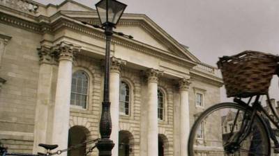 Almost 14,000 begin free online history course at Trinity College