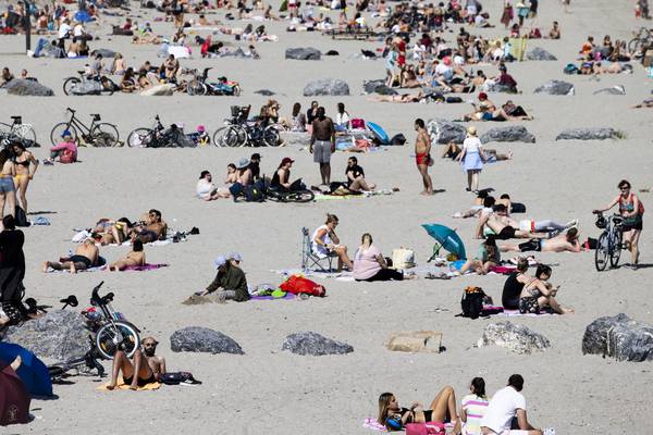 Dozing on a Dublin beach but failing to tune out