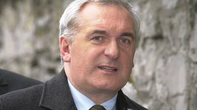 Bertie Ahern ‘expects agreement’ in handball centre row