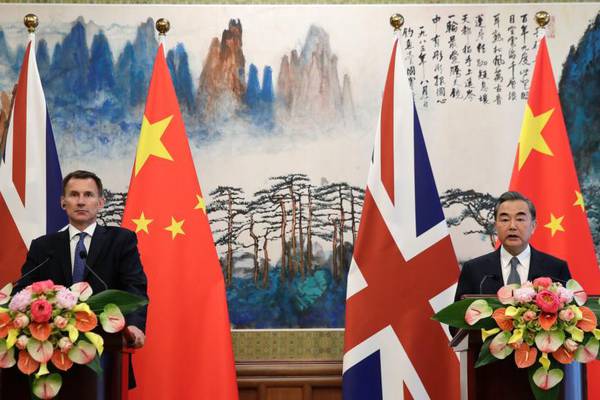 UK foreign secretary discusses potential free trade deal with China