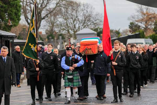 Death of ‘giant of the left’ Seán Garland marked in Glasnevin