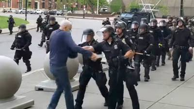 Anger after police in Buffalo, New York, shove man (75) to ground