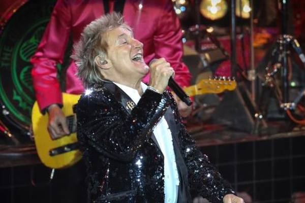 Rod Stewart charged over alleged altercation at Florida hotel