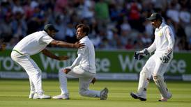 Relentless Pakistan conquer battling England
