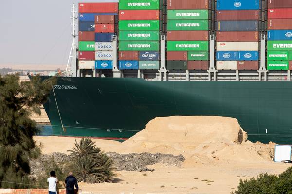 Suez Canal: Stuck container ship set free and on the move