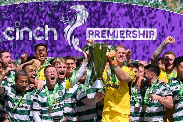 Champions Celtic hit back to give Joe Hart a win in his final league game