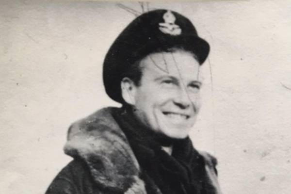 Frank Leadon obituary: Wartime pilot who never lost his love of flying