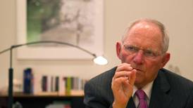 German finance minister plays down threat of deflation