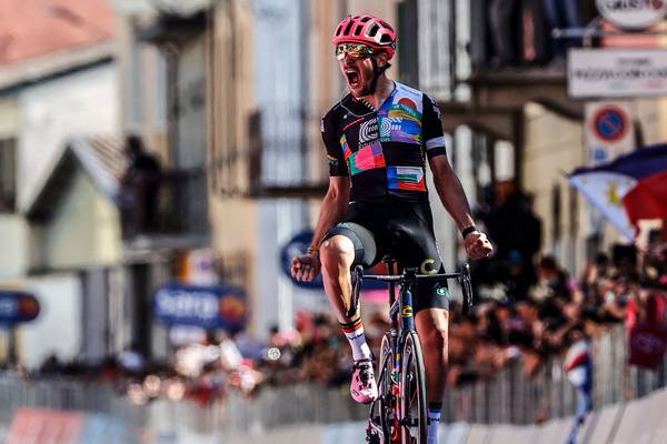 Giro d’Italia: Nicolas Roche comes close as Bettiol triumphs