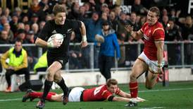 Beauden Barrett inspires All Blacks to Wales thrashing