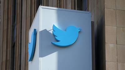 Twitter reports disappointing 7% slide in user-engagement metric