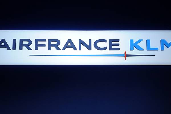 Air France KLM shares slump on risk of further strikes