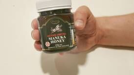 New Zealand loses fight with Australia over mānuka honey trademark
