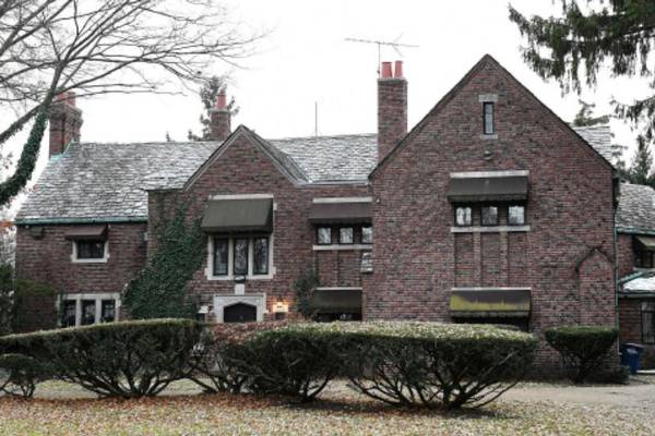 Aretha Franklin’s Detroit mansion sells for €265,000