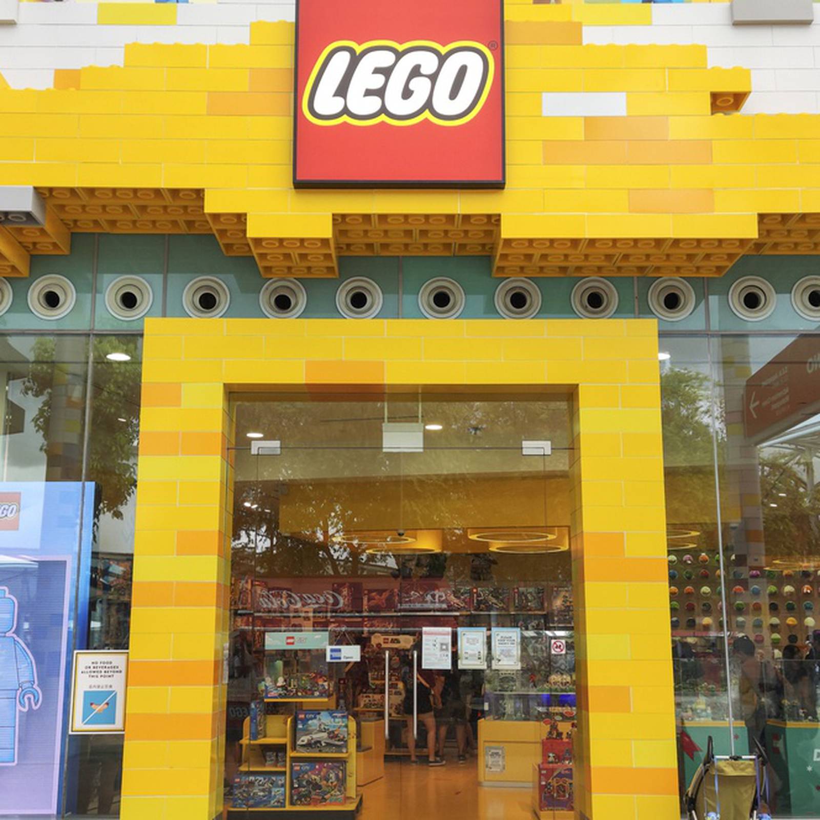 It's time to build at the Lego store in Ross Park Mall