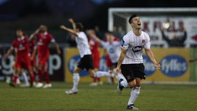 Towell helps Dundalk get a toehold as club climbs back towards the big time