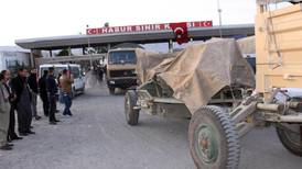 Heavily armed Kurdish convoy en route to besieged Kobani