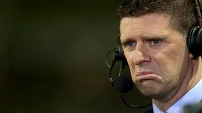 Niall Quinn returns to dig Fulham out of hole