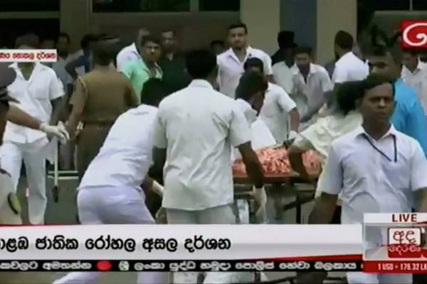 Sri Lanka: At least 207 dead and 450 injured in bombings