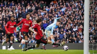 Phil Foden stars as Manchester City come from behind to beat Man United