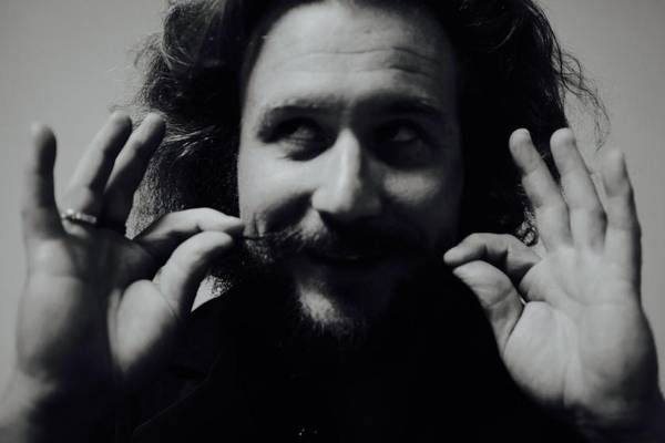 Jim James: Tribute To 2 – Classic bubblegum tunes with a bitter taste