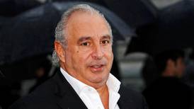 MPs back stripping Green of knighthood over BHS collapse