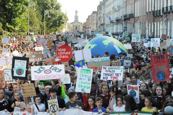 Government urged to take climate action after thousands of young people protest