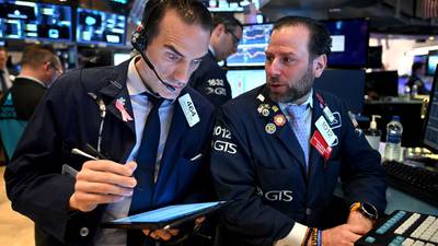 Iseq follows Wall Street into red as investor fears outweigh stimulus efforts
