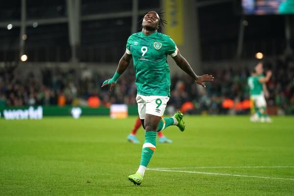 Michael Obafemi completes move to Championship frontrunners Burnley