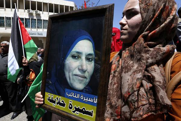Palestinian hunger strikers’ leader in solitary confinement