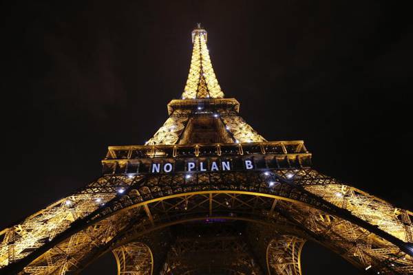 One Planet climate summit: France to push for financial transactions tax