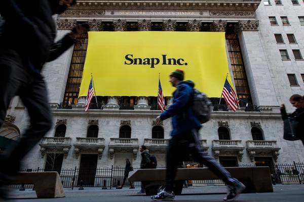 $20bn flotation of Snap sees  ‘a nosebleed’s worth of demand’  for  shares