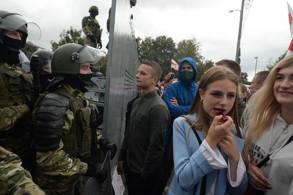 Arrests after Belarusians protest against Lukashenko in huge numbers