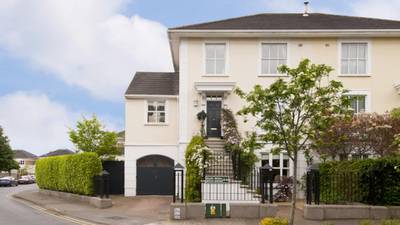 Regency style to suit  all generations for €1.39m