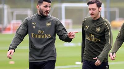 Arsenal withdraw Özil and Kolasinac due to ‘further security incidents’