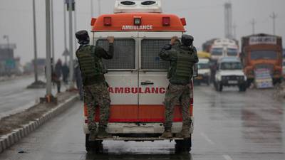 Suicide car bombing kills 40 Indian soldiers in Kashmir