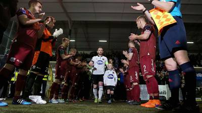 Dundalk celebrate as Galway pick up valuable point