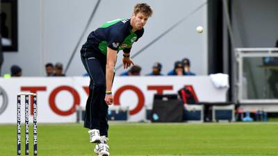 Ireland bowler Boyd Rankin suffers broken leg