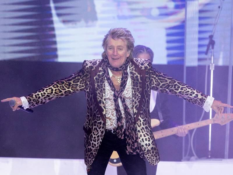 Rod Stewart in Dublin review: The 79-year-old rock icon does his best to keep misery at bay amid downpours